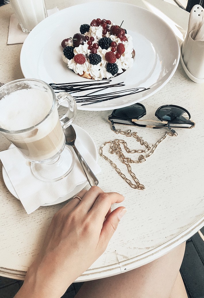 890D48C0-4B2B-45FD-869F-AC64C309B522