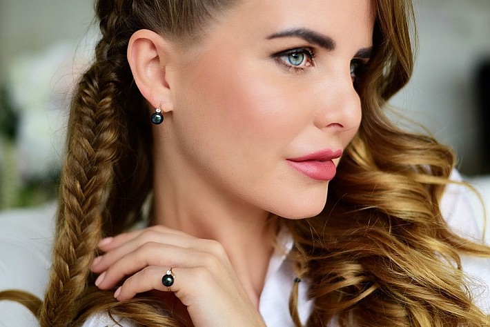 1DF6B053-8876-4012-99EF-141265C7C5B8