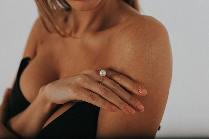 BF8999F1-D474-4225-84A3-79916E57939E