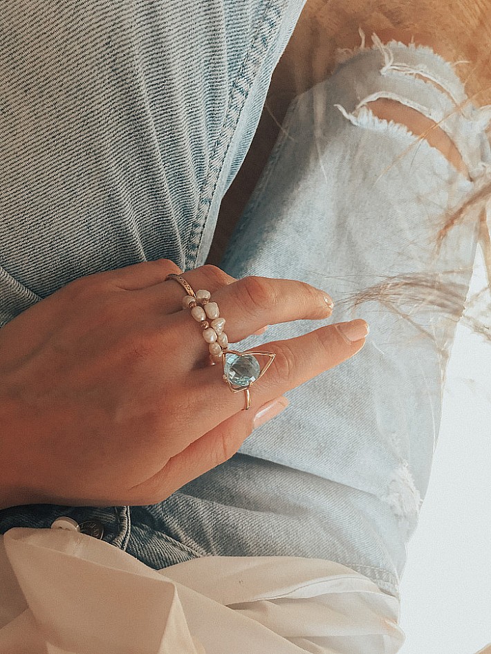 8E0E22F3-829D-48F8-841B-4C1276128017