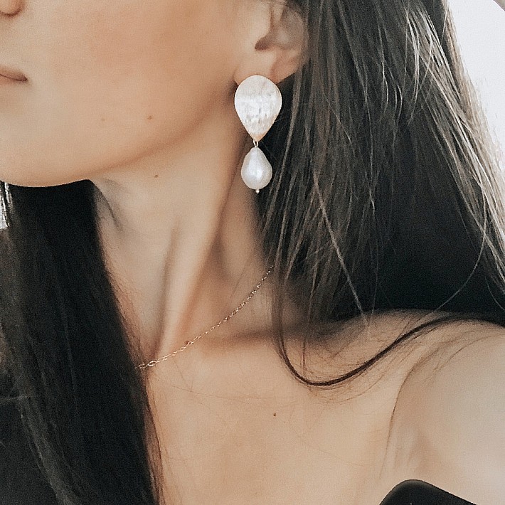 AA750068-6B48-4B47-BBFE-87BA1A545B50