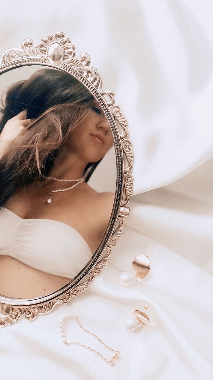 551A900C-B11A-4D22-83A7-84CA4F4716EC