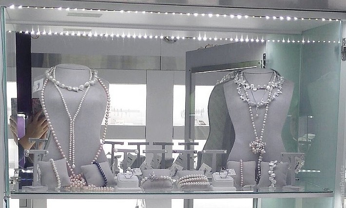 E5F8FAA9-DACB-465B-B7E8-C214080327AC