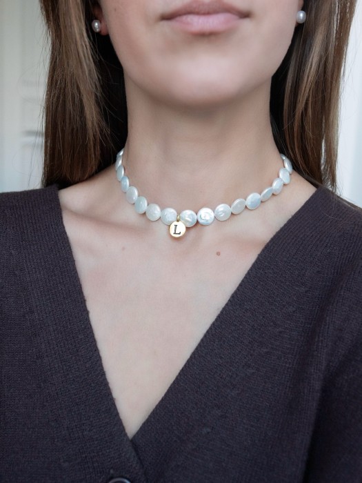  Колье жемчужное EMMA с буквой