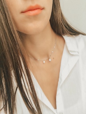 Чокер IT'S ME буква M