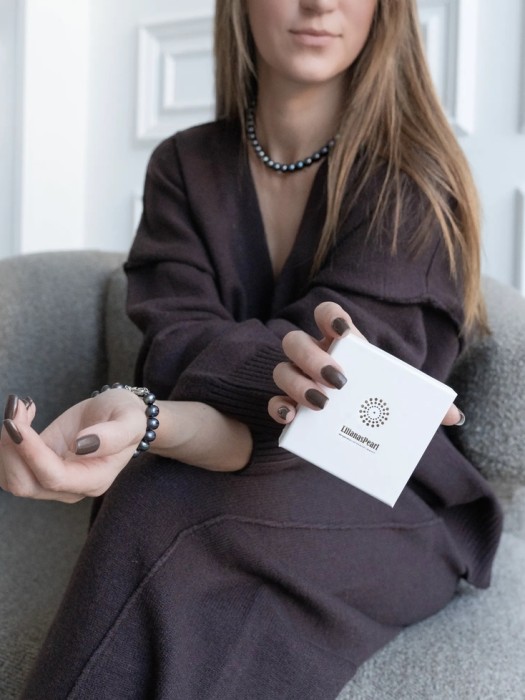 Ожерелье SANDRINE black