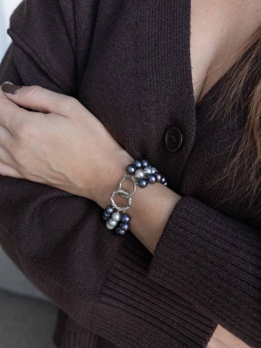 Браслет SANDRINE black