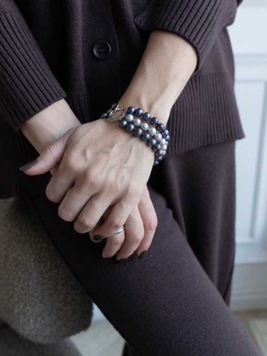 Браслет SANDRINE black